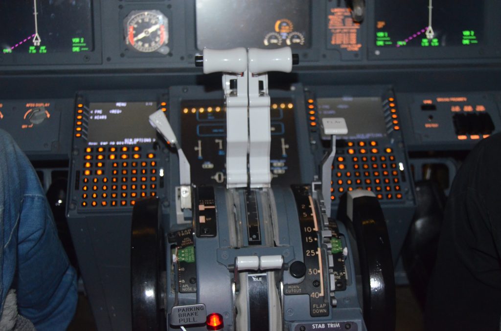 Ipilot dubai simulator cockpit