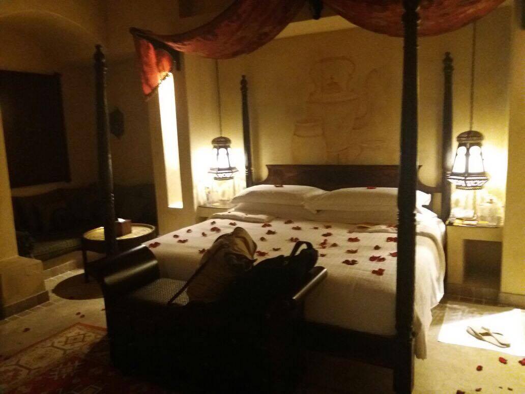 Honeymoon suite 
